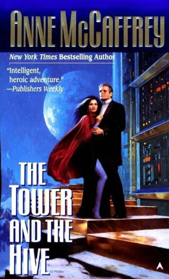 Tower 05 - The Tower And The Hive